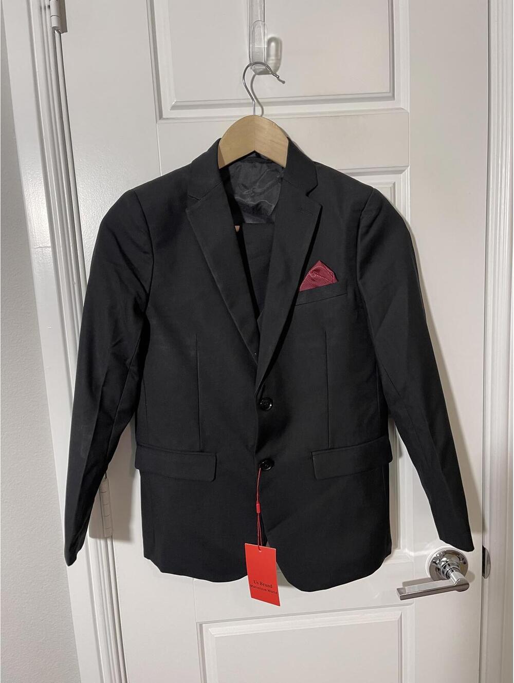Boys Black 5 Piece Suit Size 12 – Wedding Formal Tuxedo K18